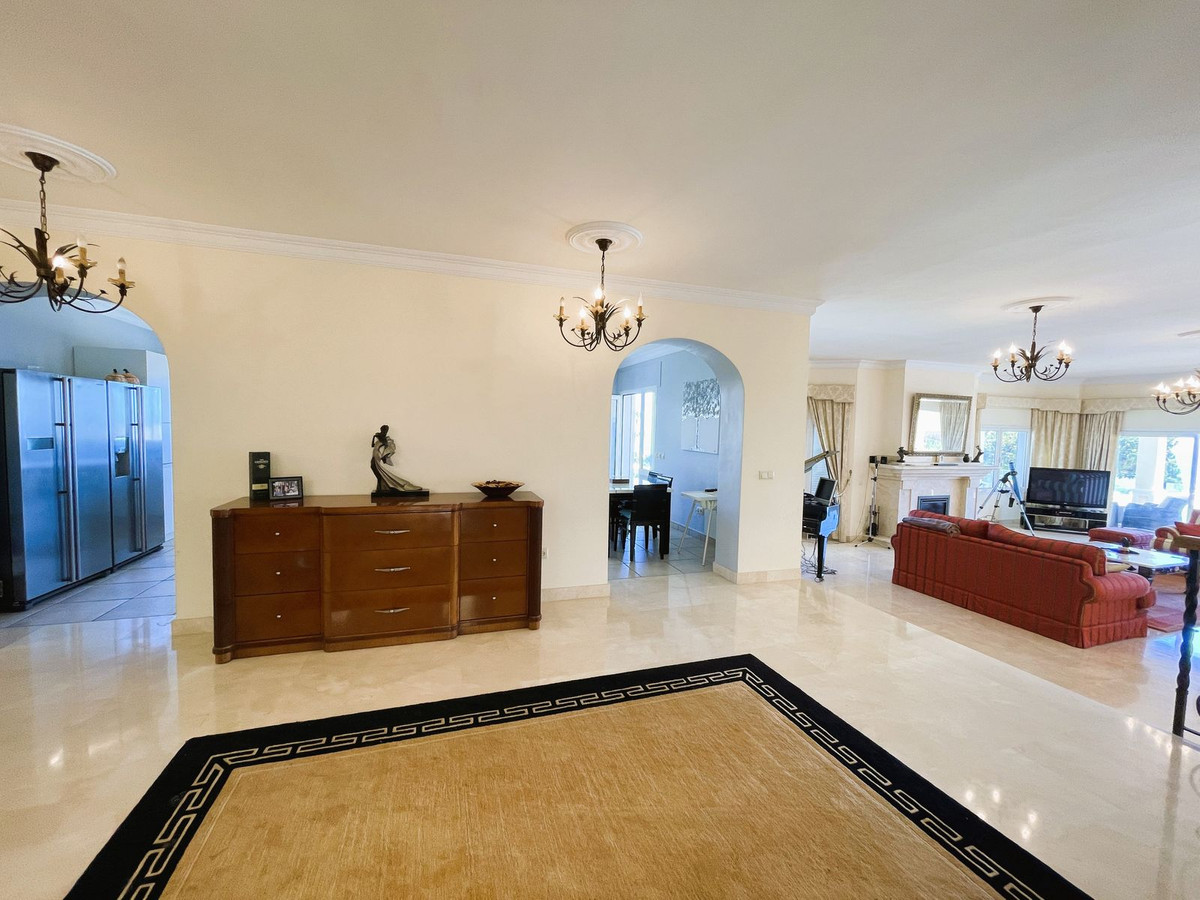 Huis te koop in Riviera del Sol | 6 slaapkamers H5500480