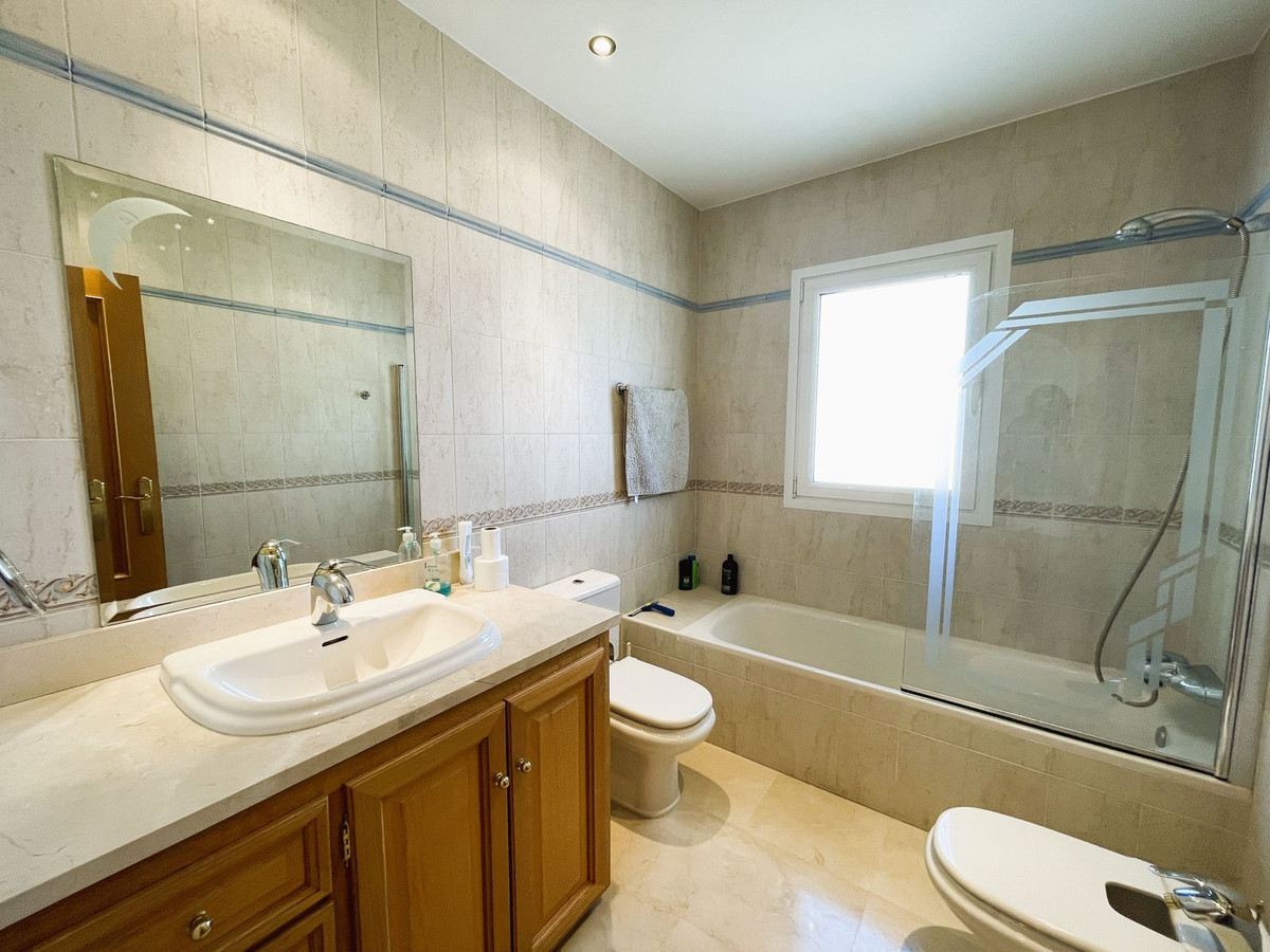 Huis te koop in Riviera del Sol | 6 slaapkamers H5500480