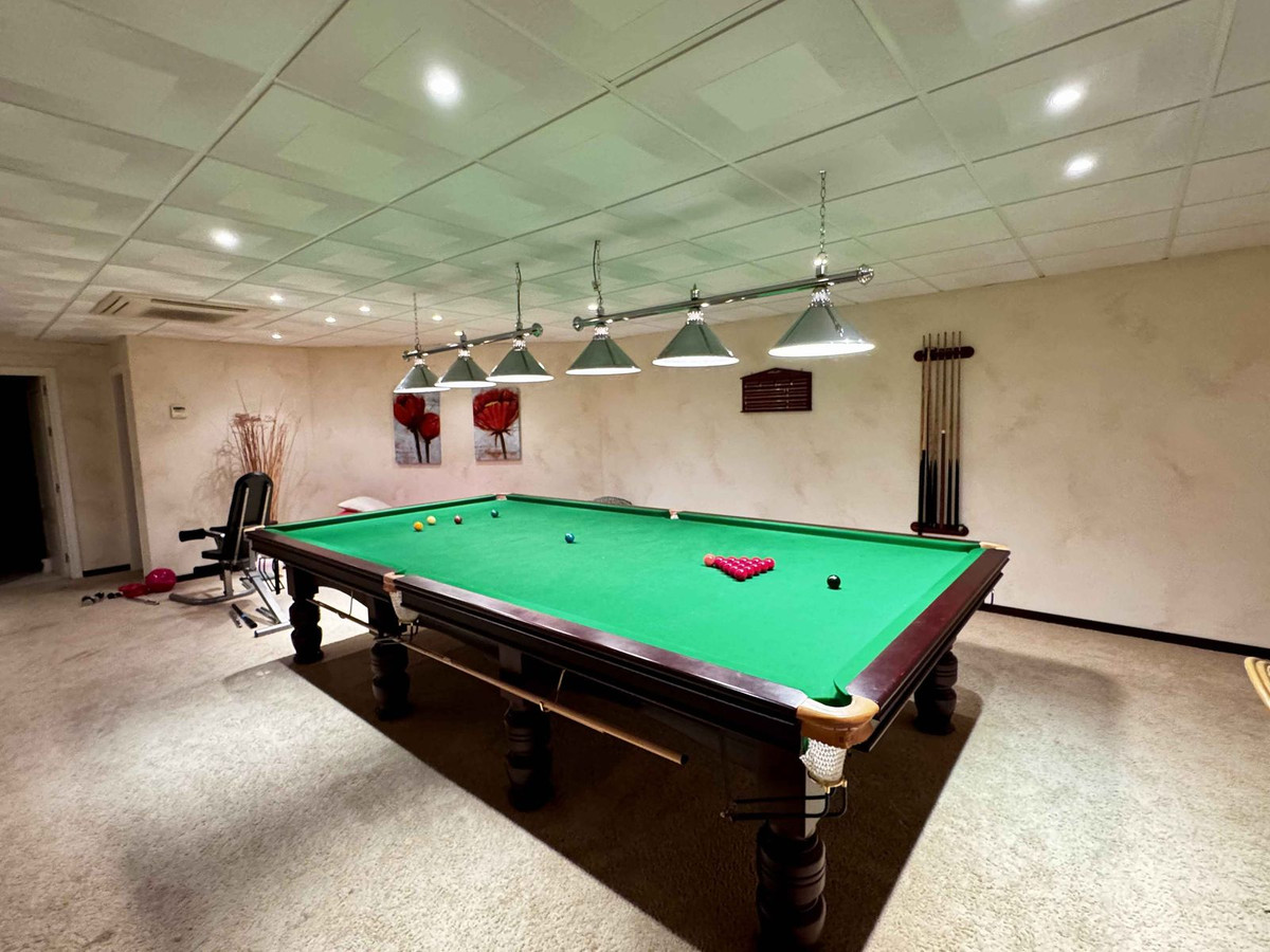 Huis te koop in Riviera del Sol | 6 slaapkamers H5500480