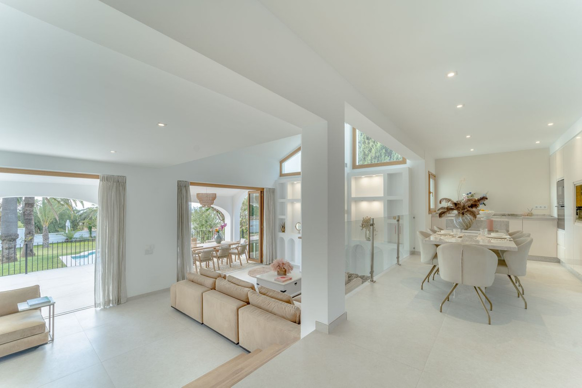 Vrijstaande Villa in Río Real-21