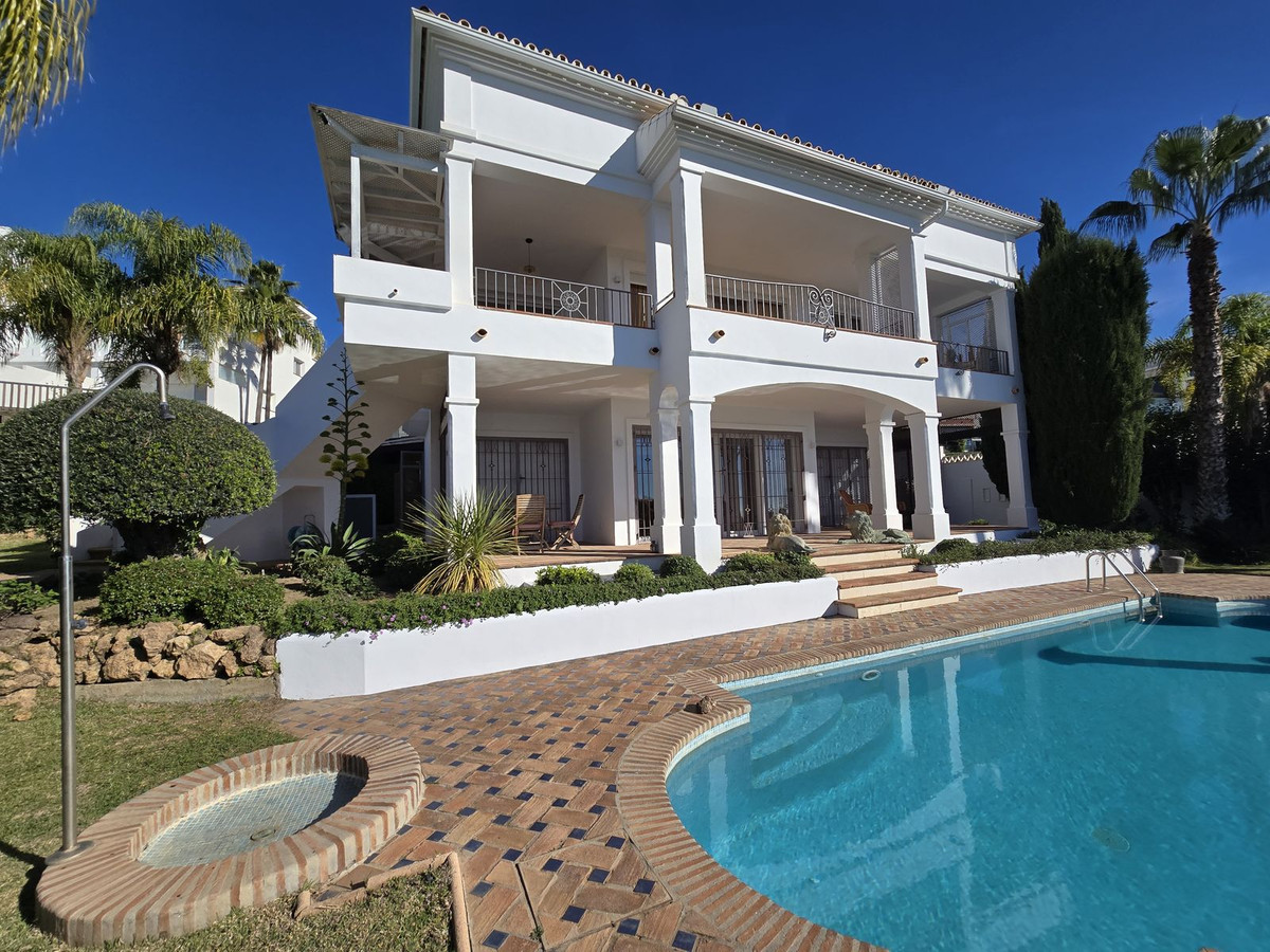 Vrijstaande Villa in Río Real-3