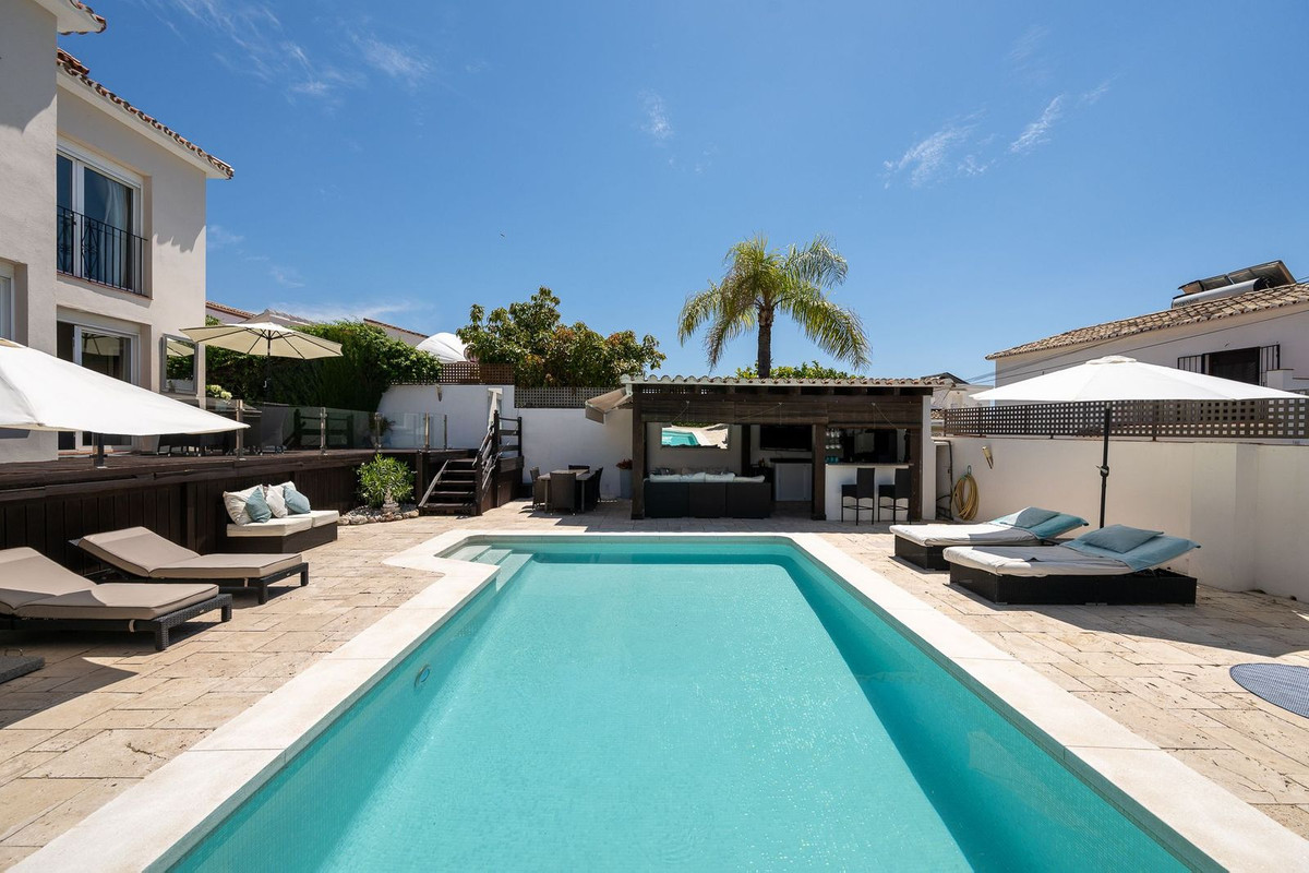 Vrijstaande Villa in Río Real-12