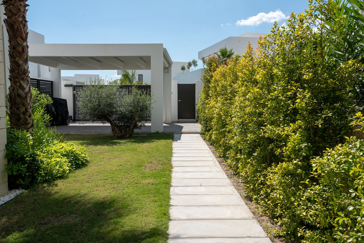 Huis te koop in Río Real | 4 slaapkamers H5061001