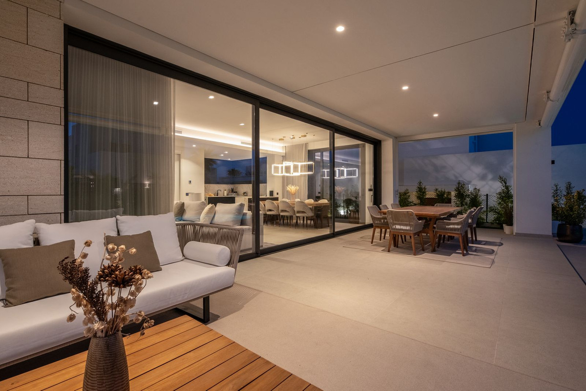 Huis te koop in Río Real | 4 slaapkamers H5061001