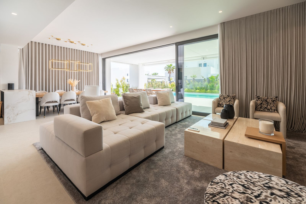 Huis te koop in Río Real | 4 slaapkamers H5061001