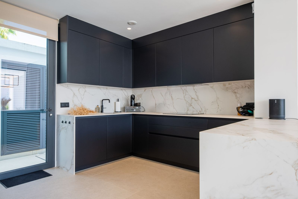 Huis te koop in Río Real | 4 slaapkamers H5061001