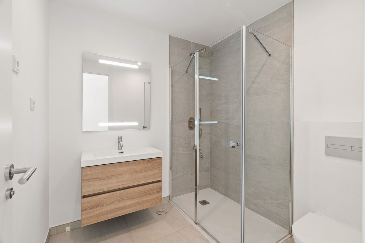 Huis te koop in Río Real | 5 slaapkamers H5106727