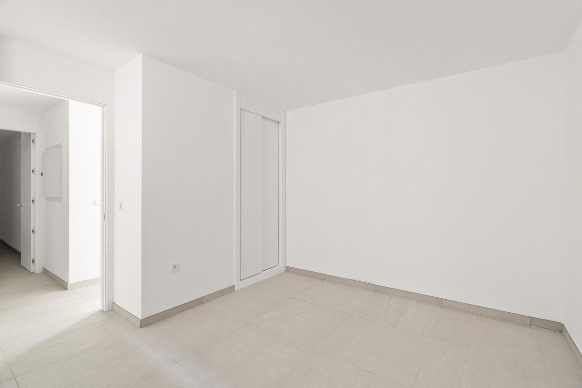 Huis te koop in Río Real | 5 slaapkamers H5106727
