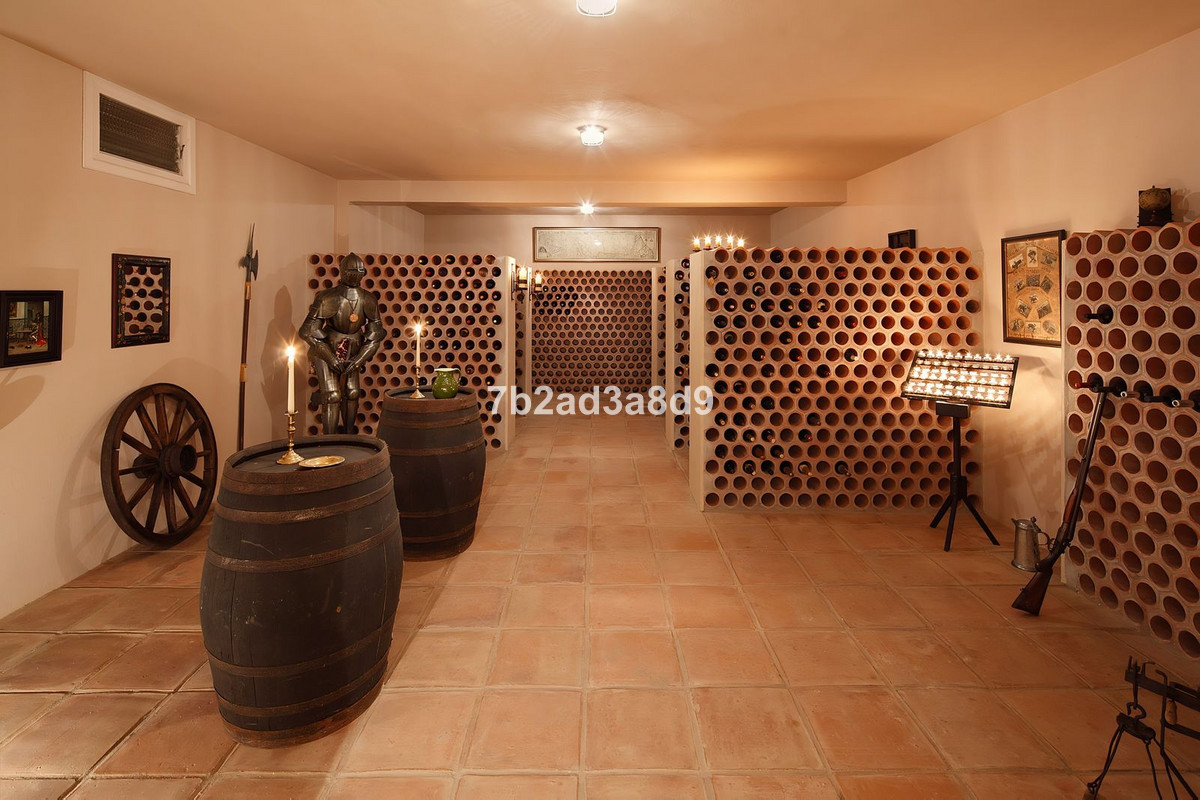 Huis te koop in Río Real | 10 slaapkamers H5244235