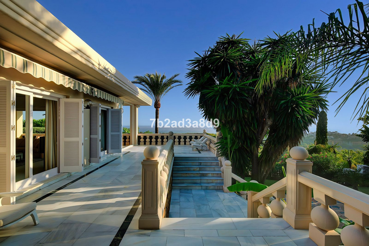 Huis te koop in Río Real | 10 slaapkamers H5244235