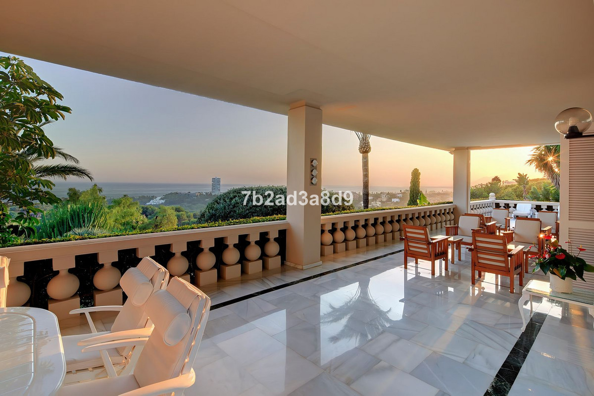 Huis te koop in Río Real | 10 slaapkamers H5244235