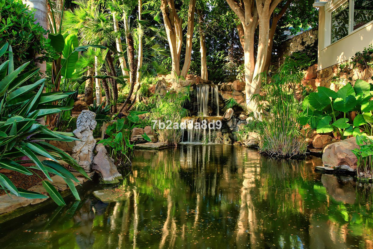 Huis te koop in Río Real | 10 slaapkamers H5244235