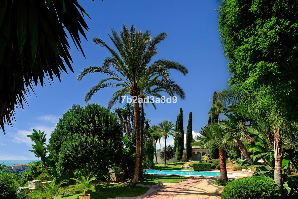 Huis te koop in Río Real | 10 slaapkamers H5244235