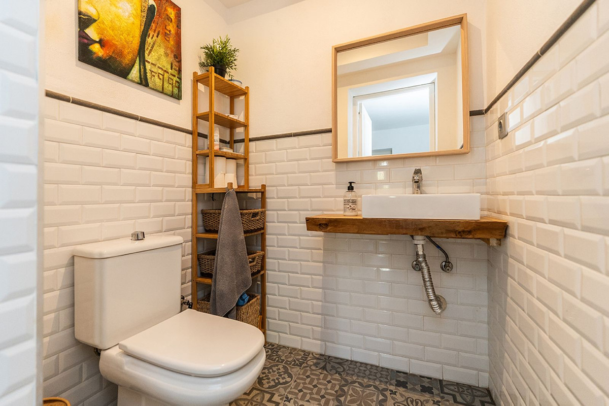 Huis te koop in Río Real | 6 slaapkamers H5358046