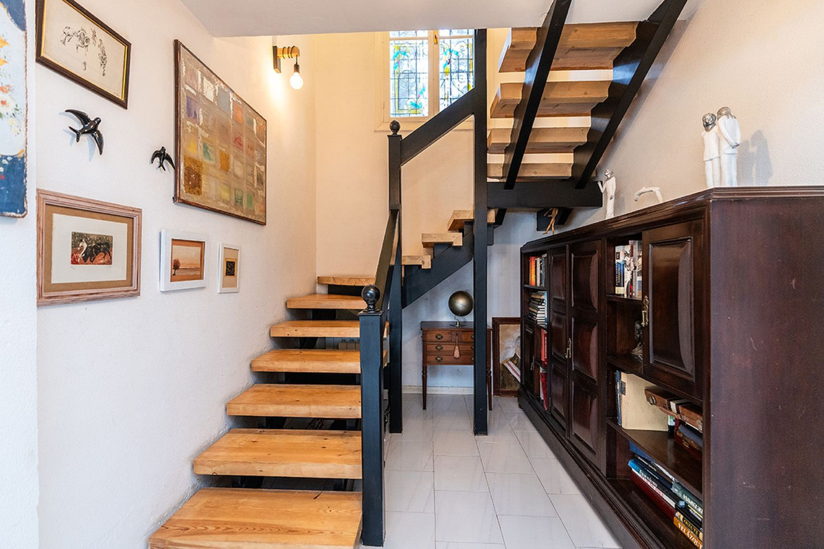 Huis te koop in Río Real | 6 slaapkamers H5358046