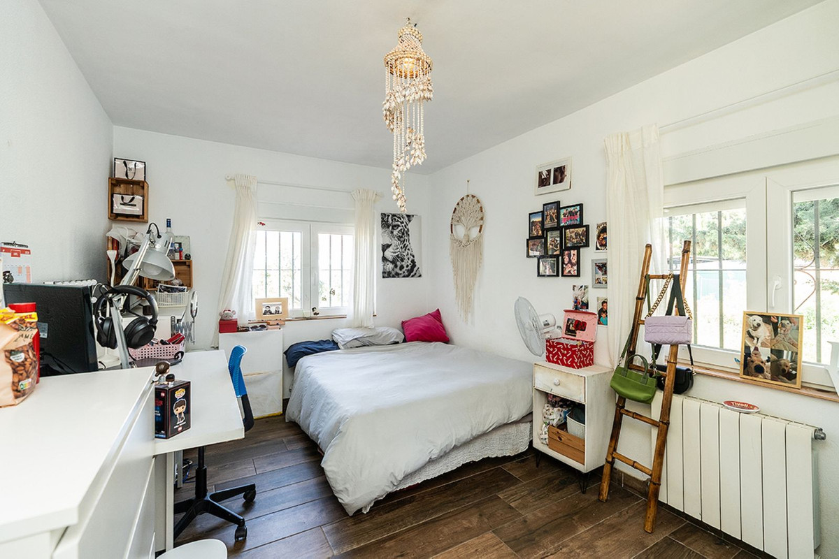 Huis te koop in Río Real | 6 slaapkamers H5358046