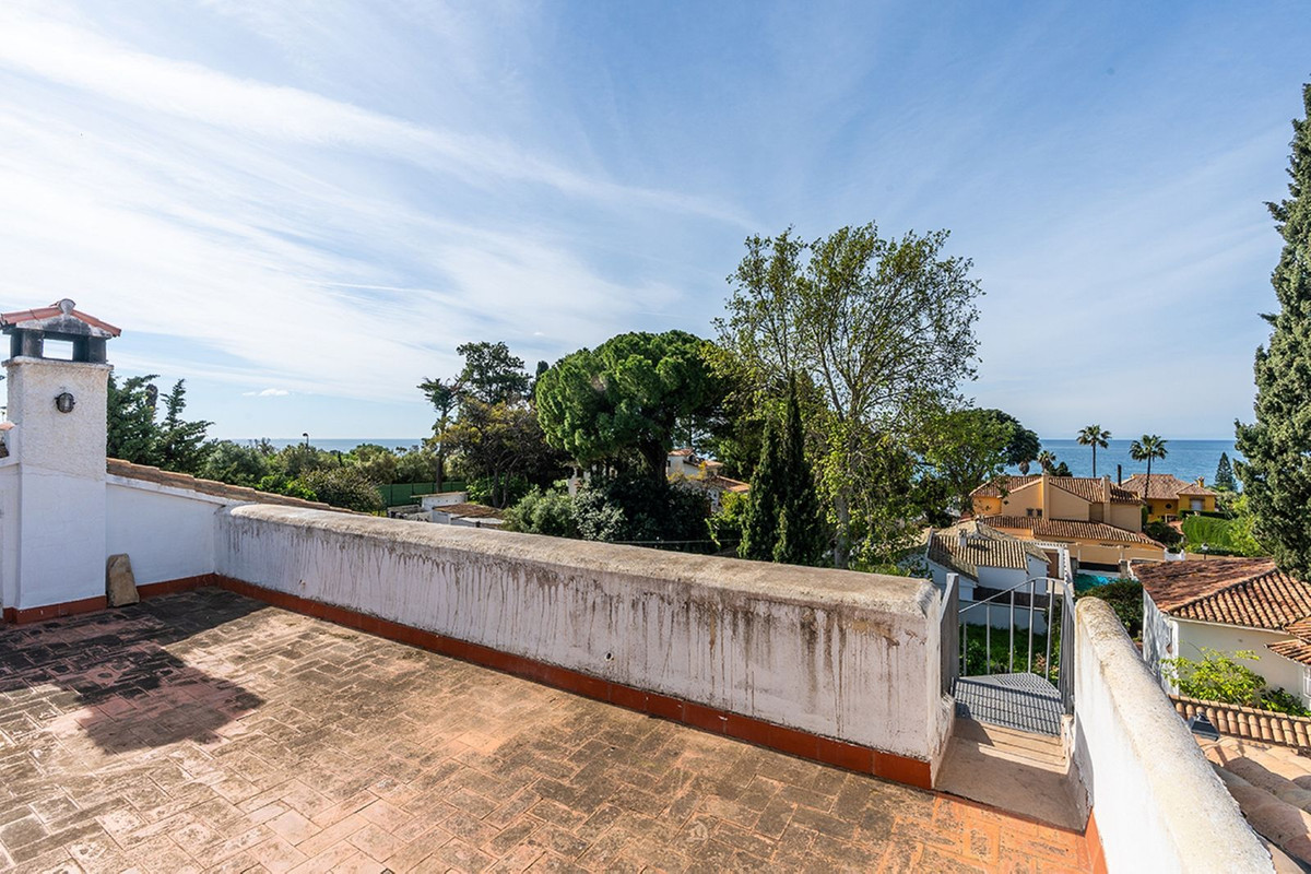 Huis te koop in Río Real | 6 slaapkamers H5358046