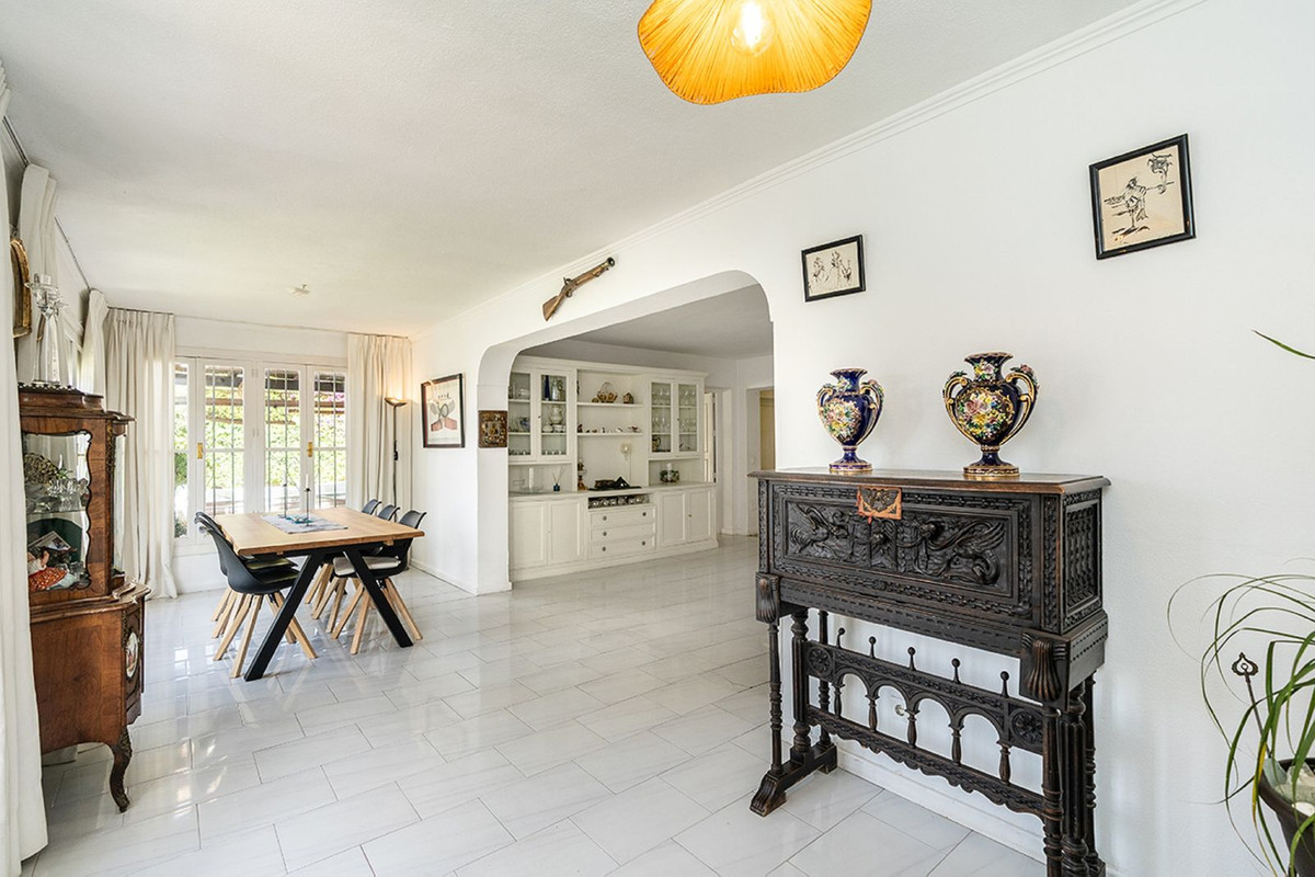 Huis te koop in Río Real | 6 slaapkamers H5358046