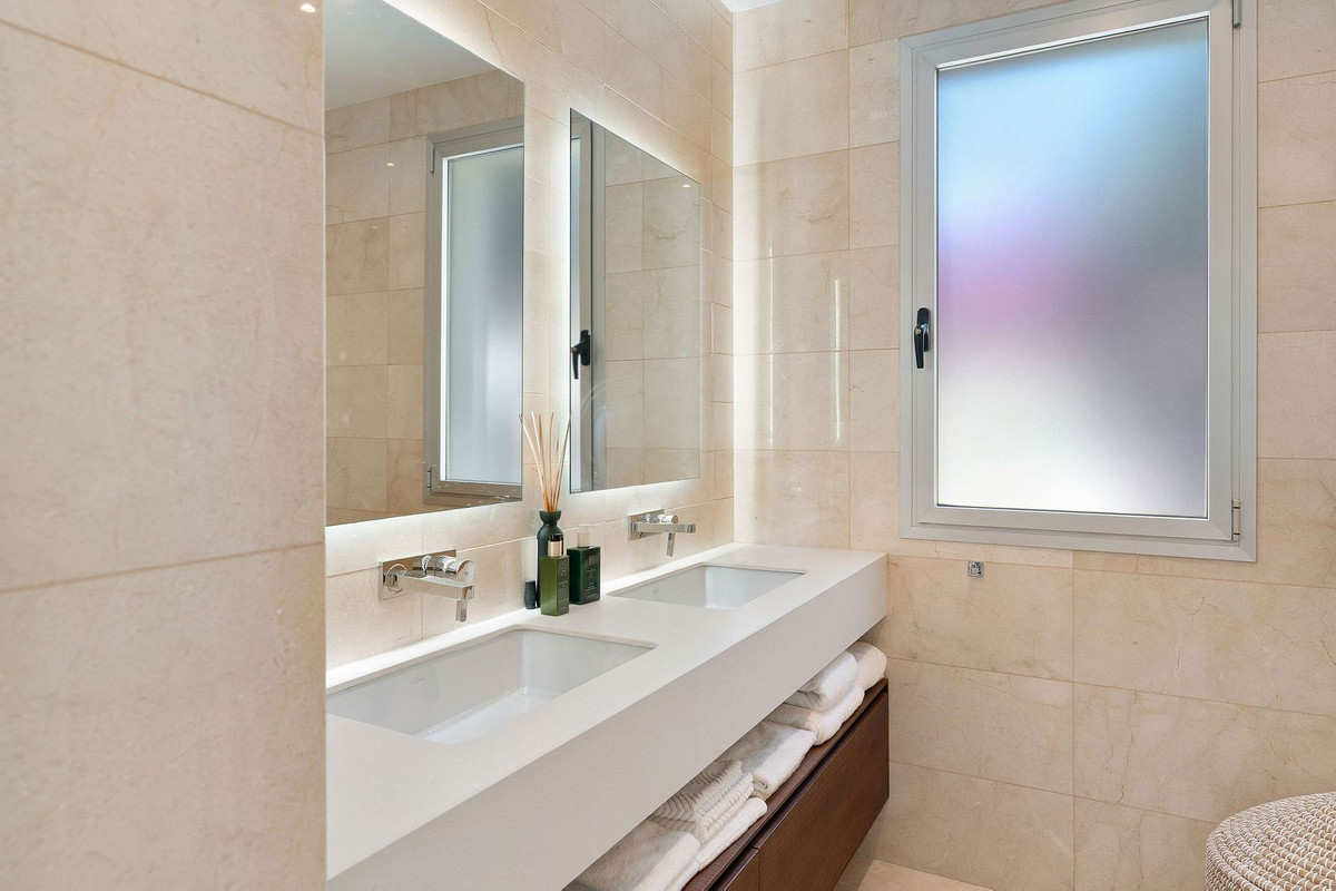 Property main view 32