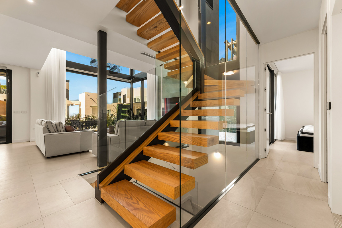 Property main view 44