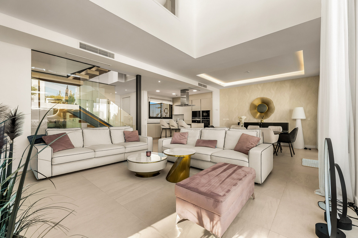 Property main view 48
