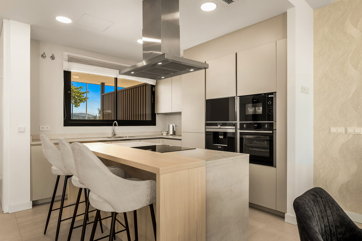 Property main view 50