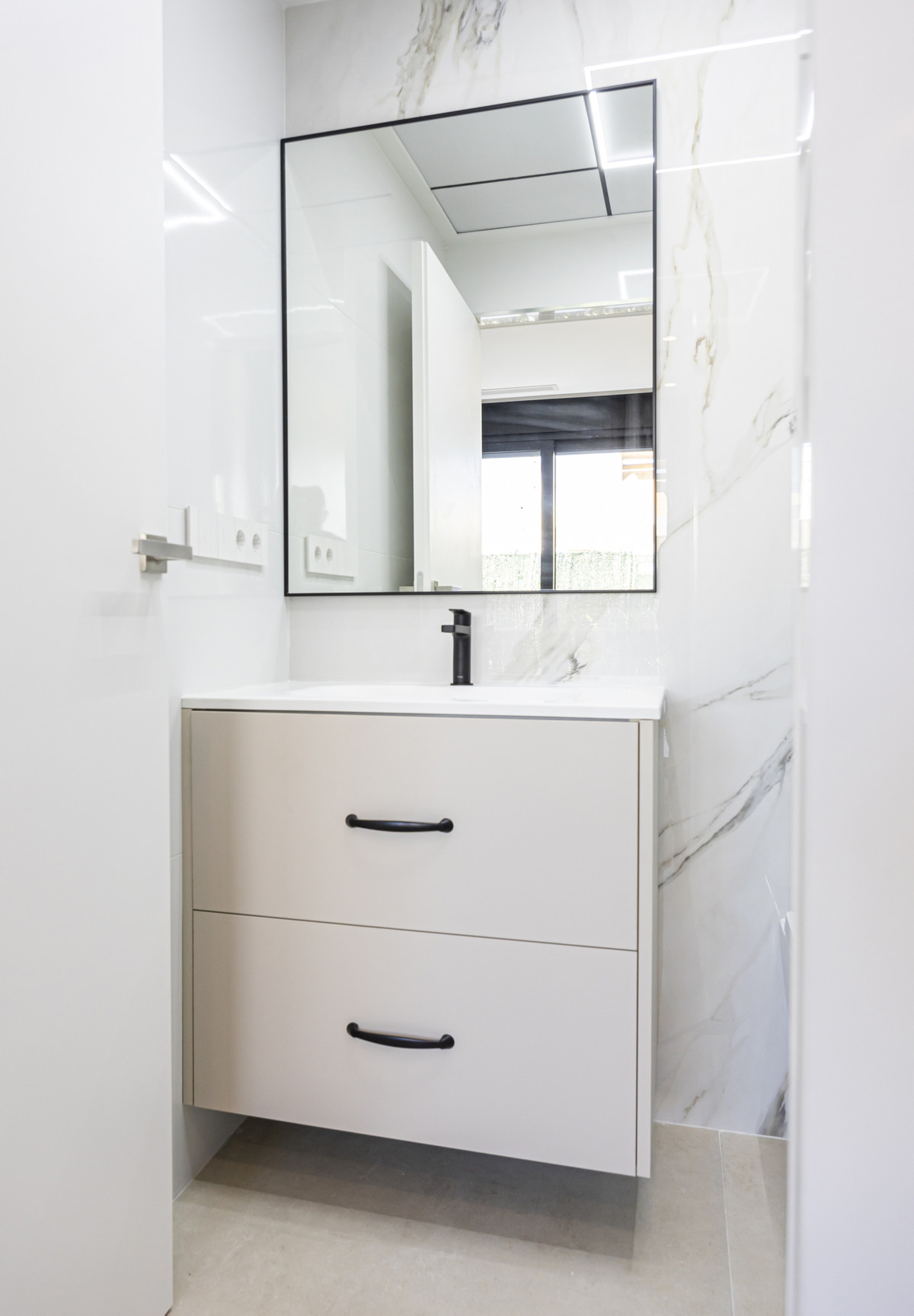 Property main view 75