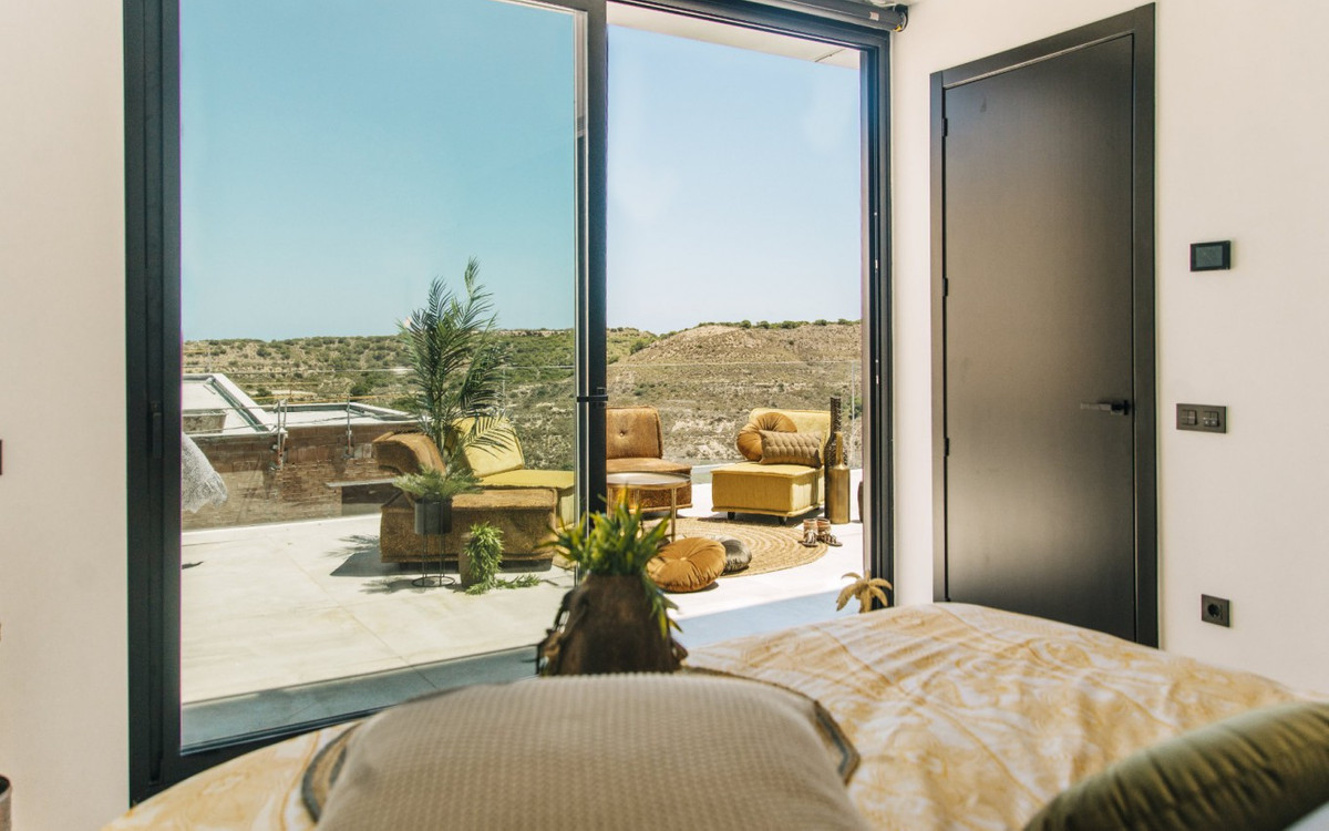 Property main view 36