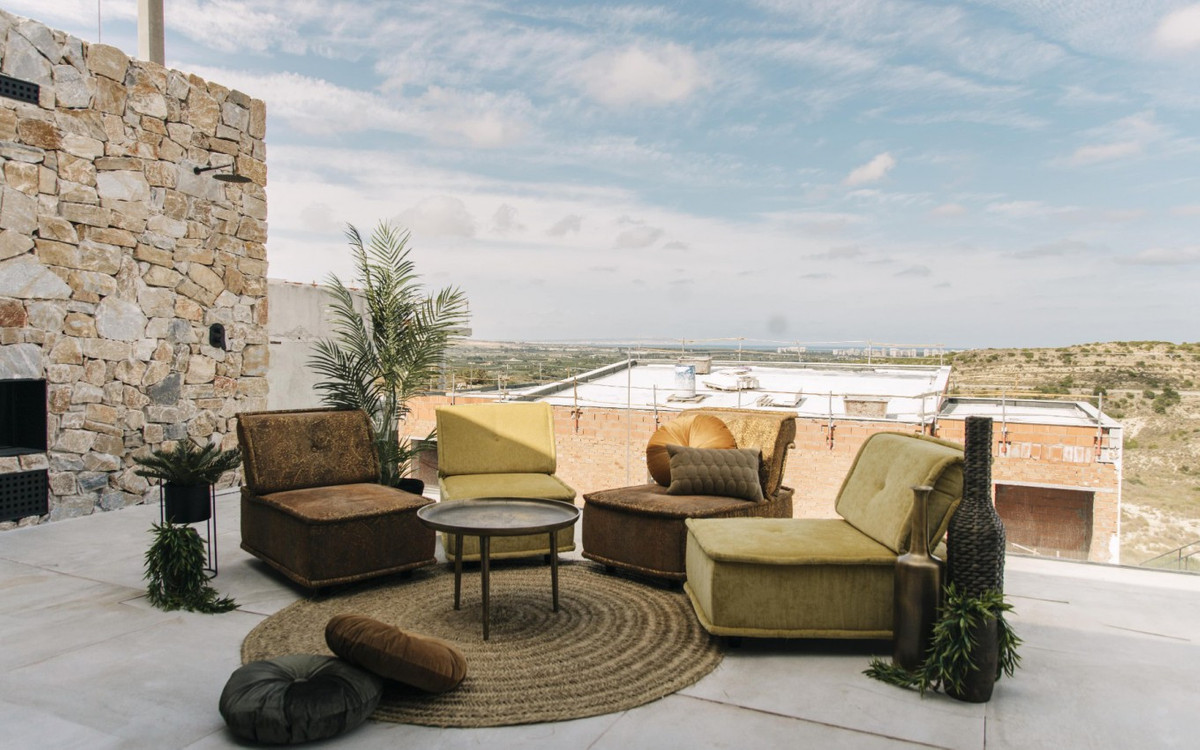 Property main view 58