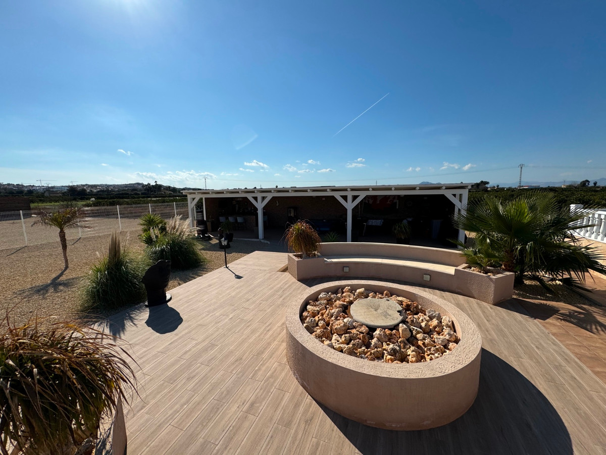 Property main view 33