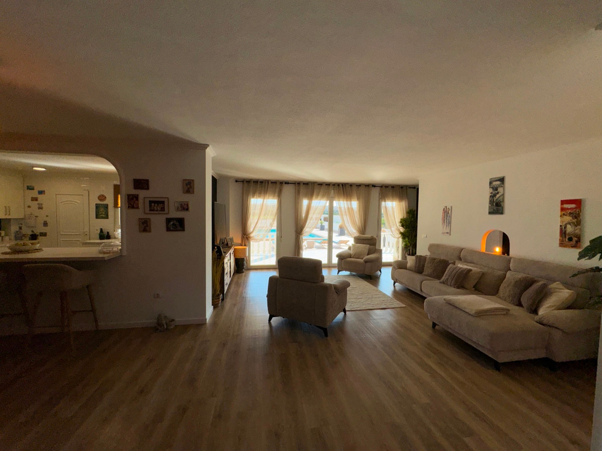 Property main view 47