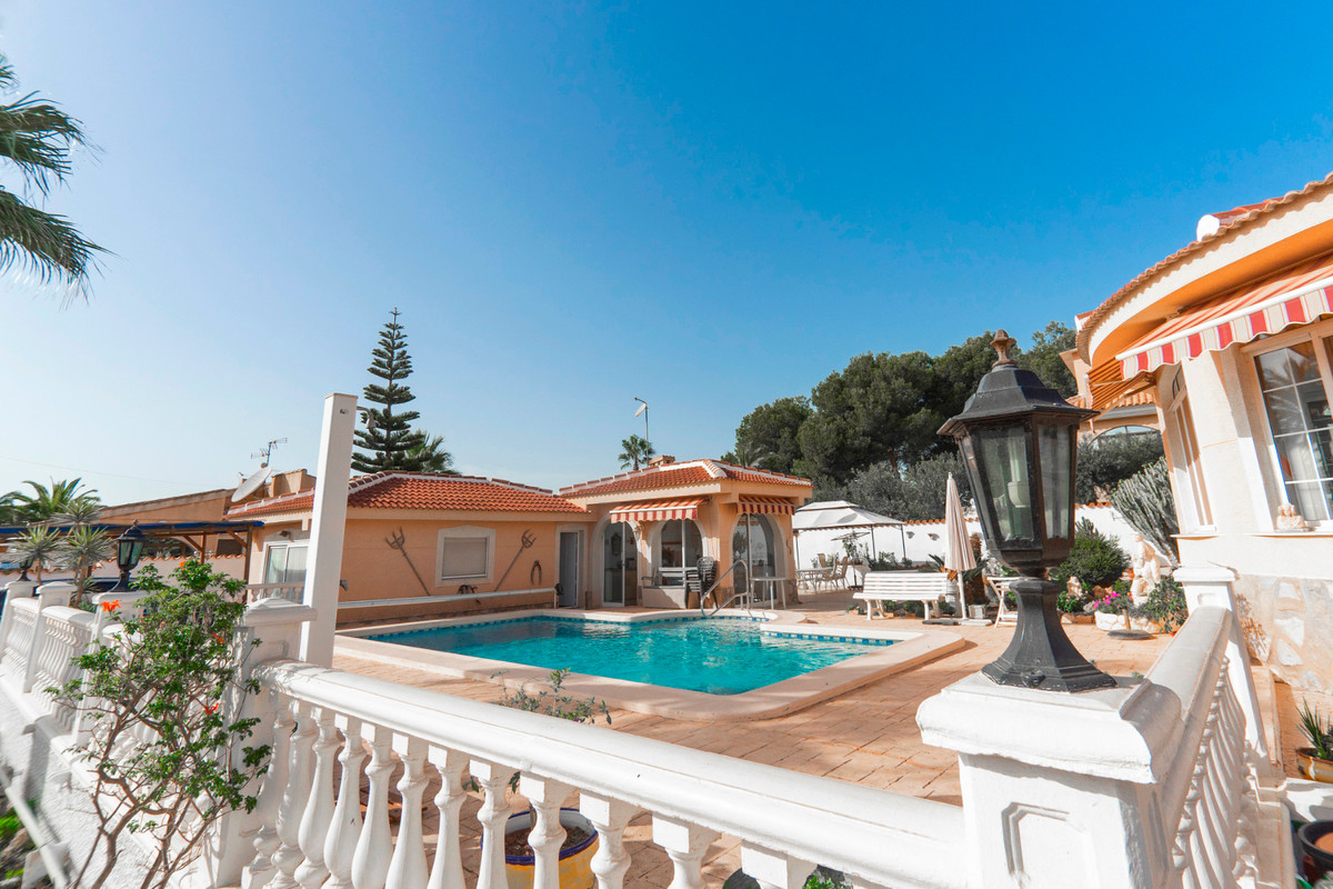 Property main view 44