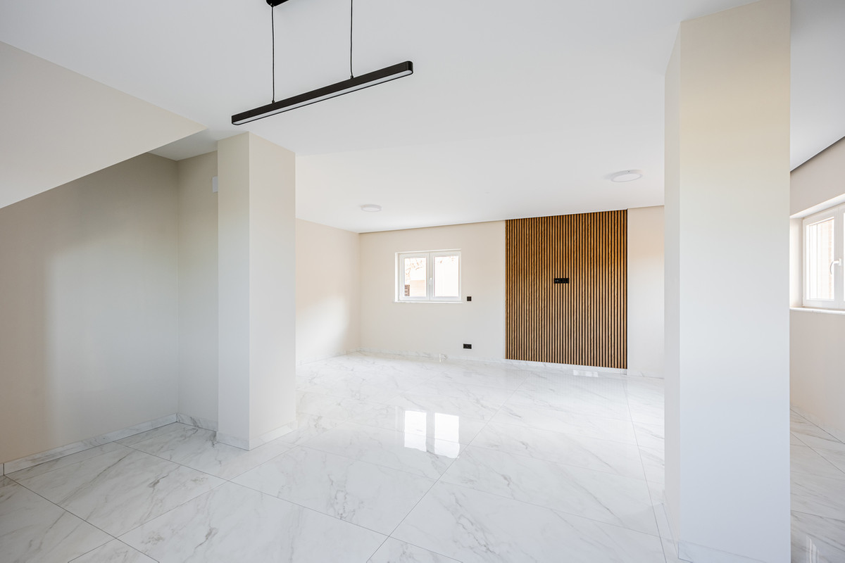 Property main view 32