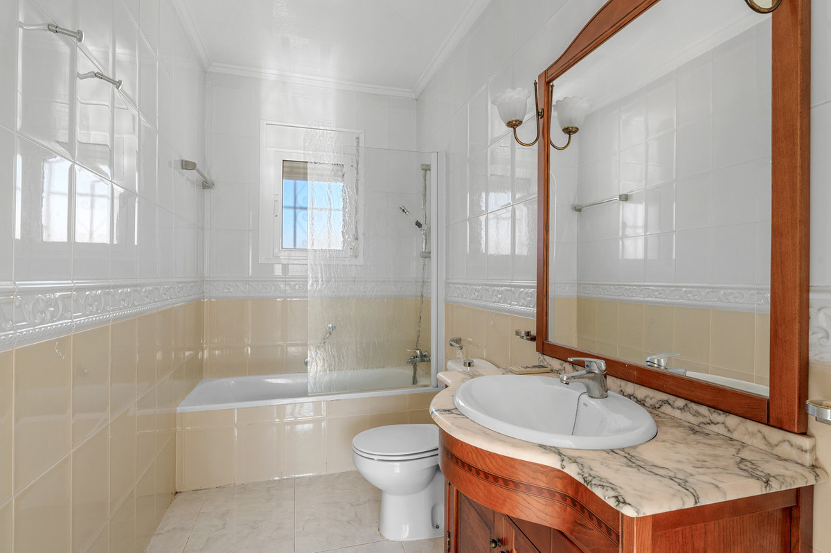 Property main view 33