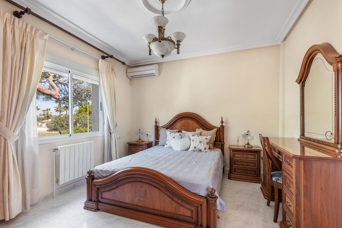 Huis te koop in Rojales | 5 slaapkamers H5350063