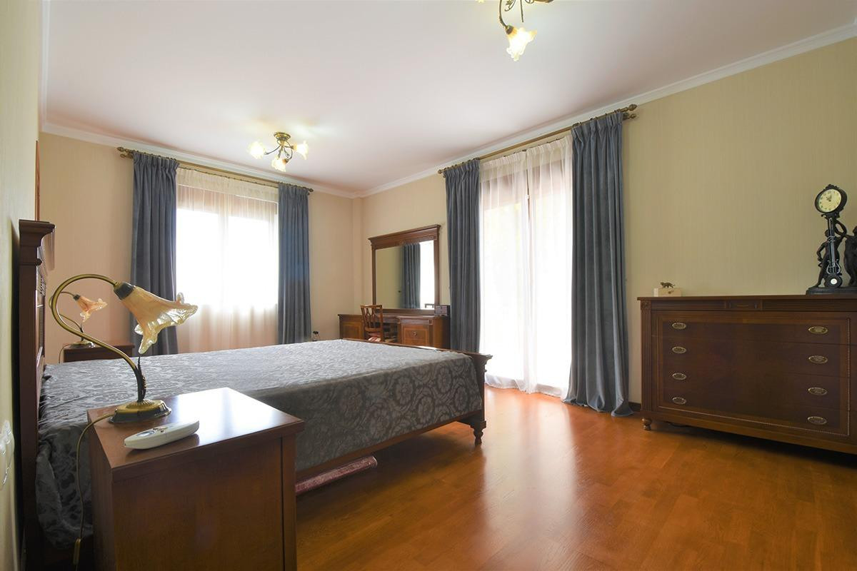 Property main view 30