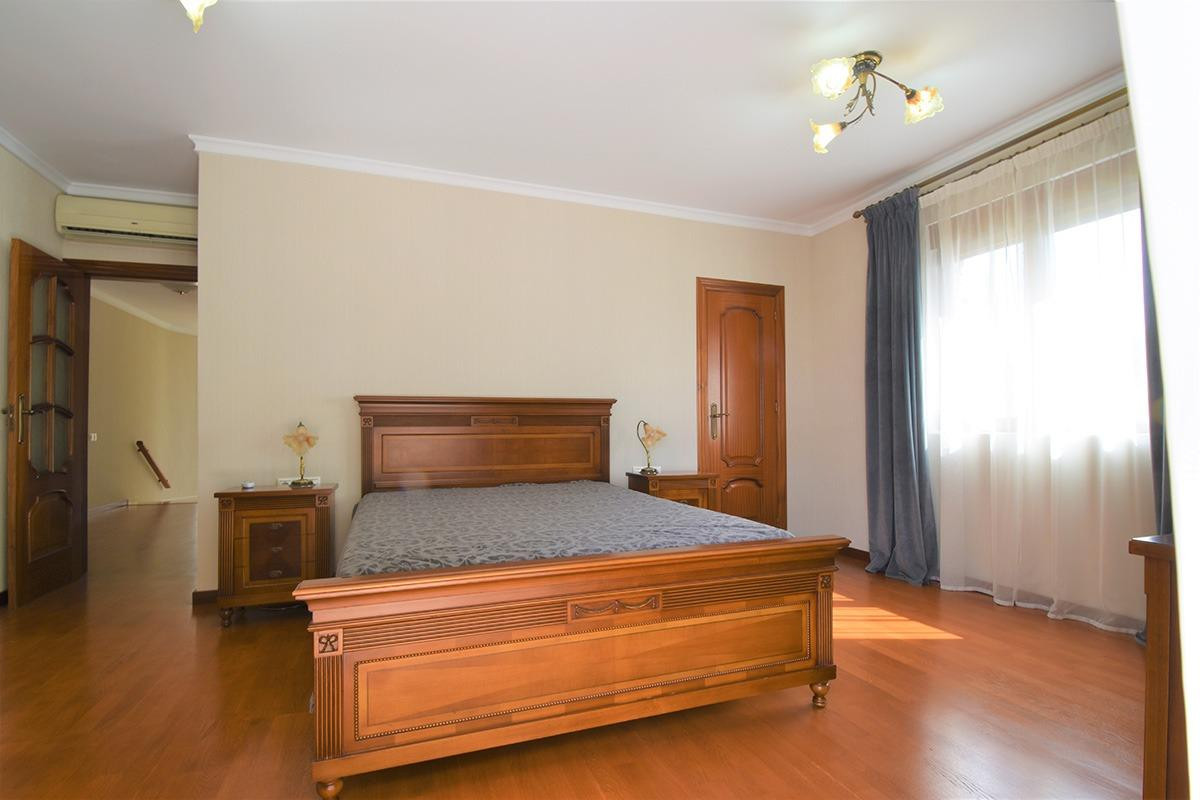 Property main view 32
