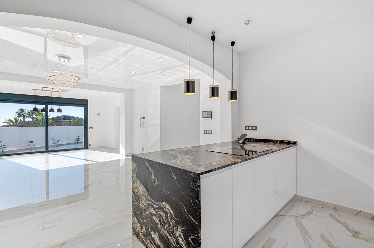 Finca - Cortijo te koop in Rojales | 4 slaapkamers H5481817