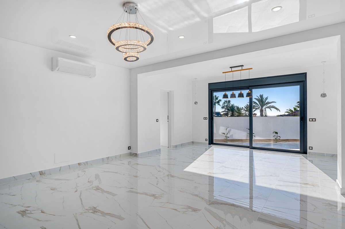 Finca - Cortijo te koop in Rojales | 4 slaapkamers H5481817