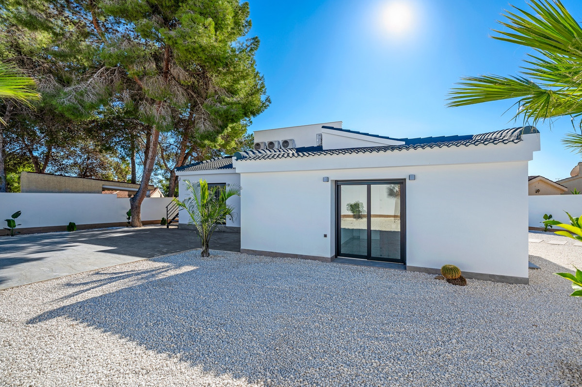 Finca - Cortijo te koop in Rojales | 4 slaapkamers H5481817