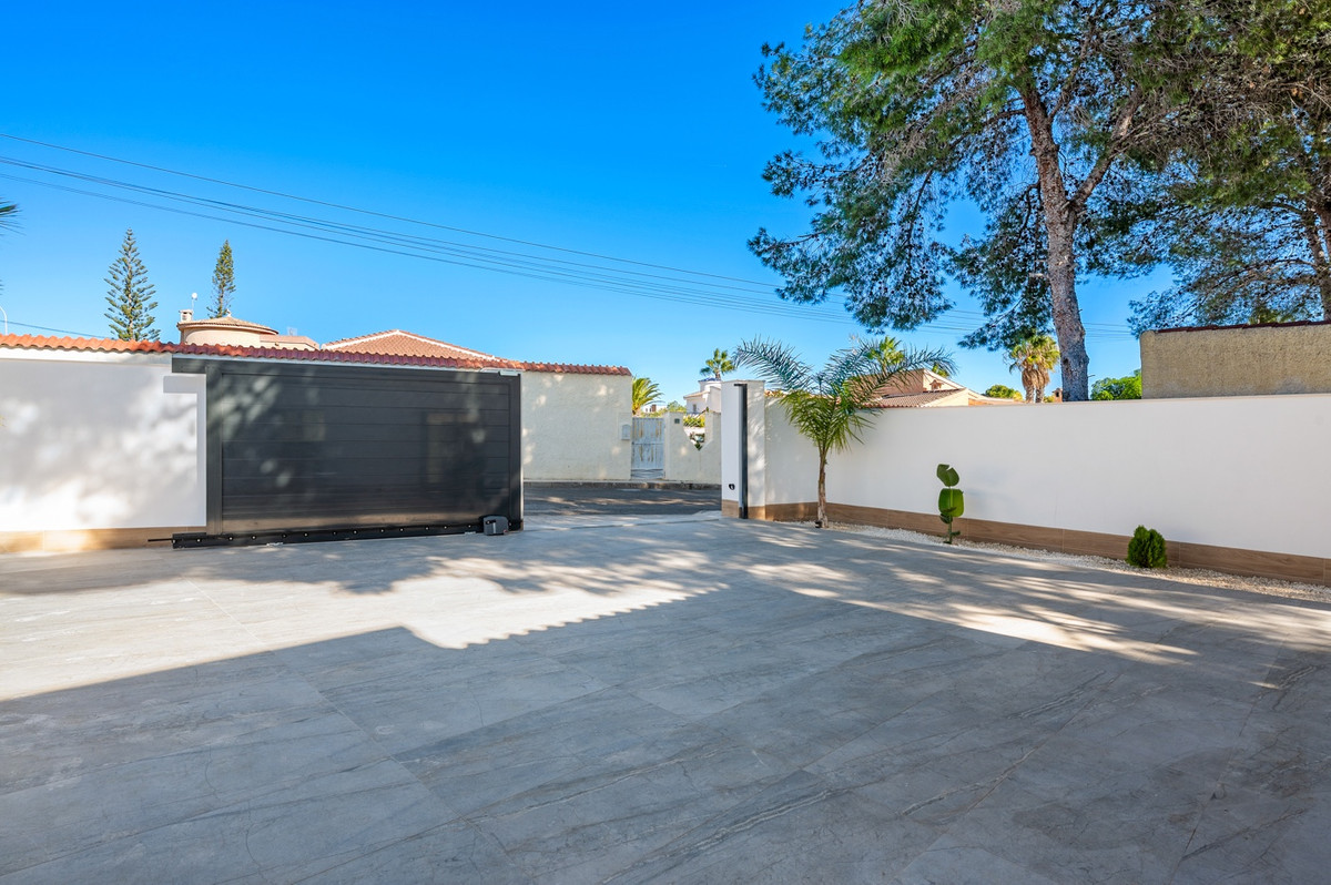 Finca - Cortijo te koop in Rojales | 4 slaapkamers H5481817