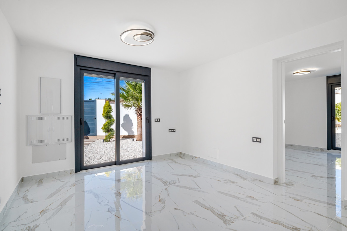 Finca - Cortijo te koop in Rojales | 4 slaapkamers H5481817