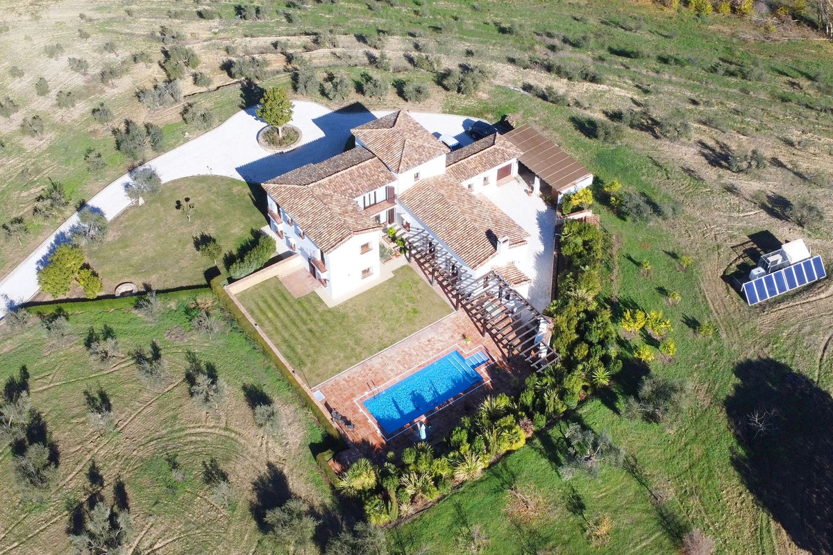 Finca - Cortijo te koop in Ronda | 5 slaapkamers H4666789