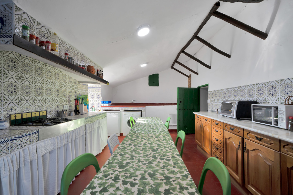 Finca - Cortijo te koop in Ronda | 9 slaapkamers H4897714