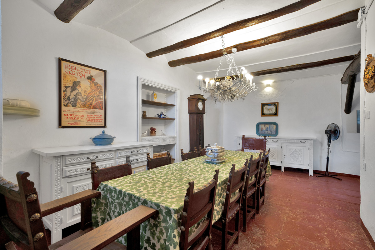 Finca - Cortijo te koop in Ronda | 9 slaapkamers H4897714