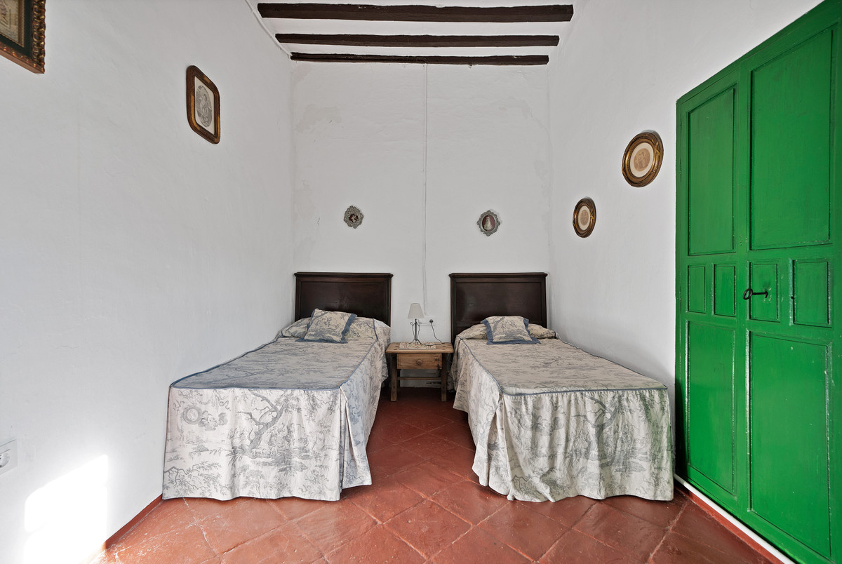 Finca - Cortijo te koop in Ronda | 9 slaapkamers H4897714