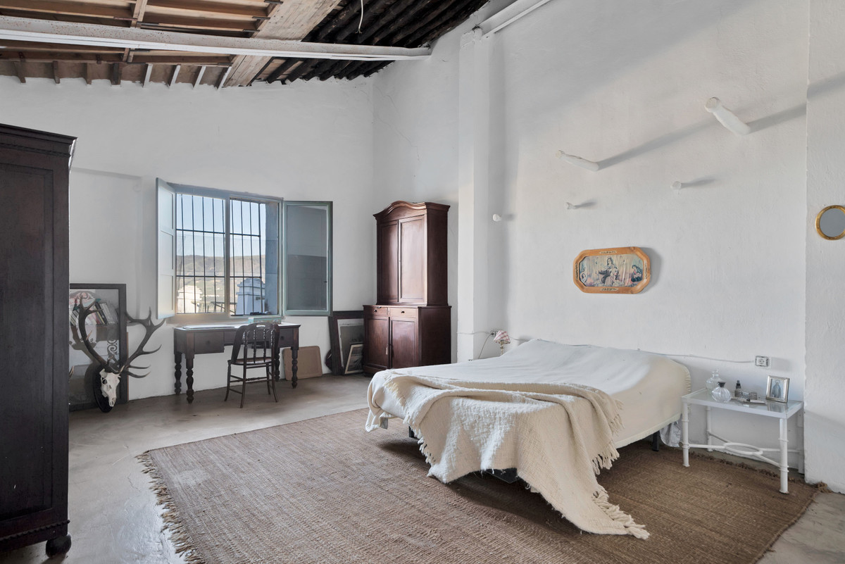 Finca - Cortijo te koop in Ronda | 9 slaapkamers H4897714