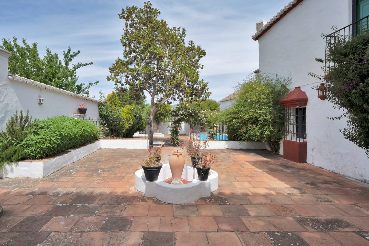 Finca - Cortijo te koop in Ronda | 9 slaapkamers H4897714