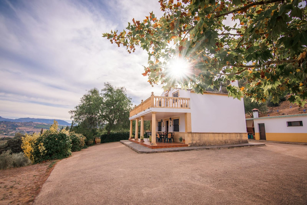 Vrijstaande Villa te koop in Ronda | 3 slaapkamers H5146912