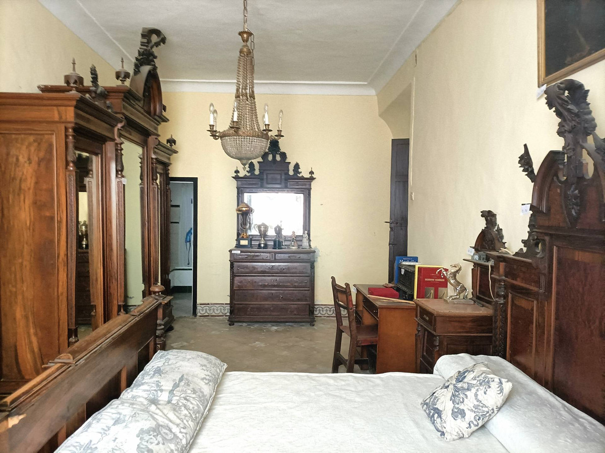 Property main view 34